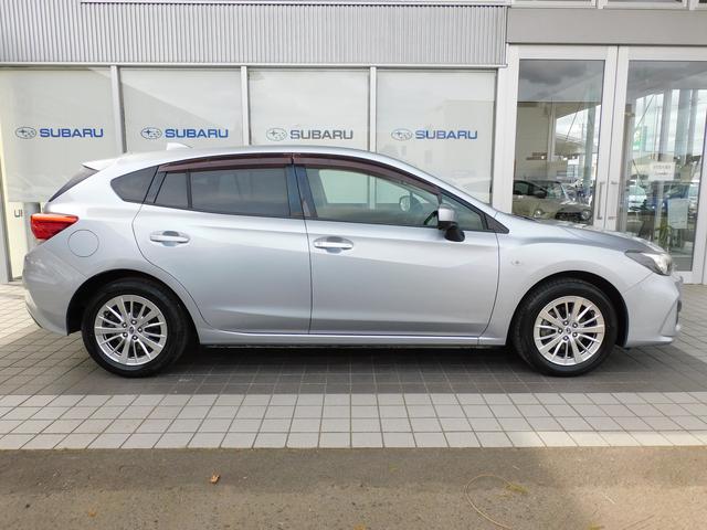 インプレッサスポーツ １．６ｉ－Ｌ　ＥｙｅＳｉｇｈｔ　ＳＤナビ　Ｒカメラ　ＳＤナビ　リヤビューカメラ　キーレスアクセス＆プッシュスタート　スバルリヤビークルディテクション　オートライト＆オートワイパー　オートエアコン（12枚目）