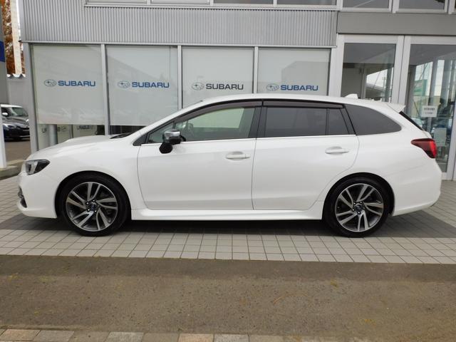 レヴォーグ １．６ＧＴ－Ｓ　ＥｙｅＳｉｇｈｔ　ＳＤナビ　Ｒカメラ　ＳＤナビ　リヤビューカメラ　ＥＴＣ２．０　ＬＥＤアクセサリーライナー　サンルーフ　サイドビューカメラ　スバルリヤビークルディテクション　フロントグリル　オートライト＆オートワイパー（9枚目）