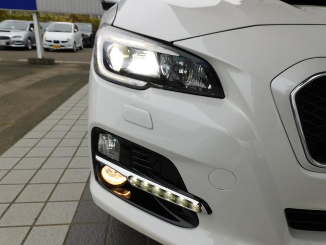 レヴォーグ １．６ＧＴ－Ｓ　ＥｙｅＳｉｇｈｔ　ＳＤナビ　Ｒカメラ　ＳＤナビ　リヤビューカメラ　ＥＴＣ２．０　ＬＥＤアクセサリーライナー　サンルーフ　サイドビューカメラ　スバルリヤビークルディテクション　フロントグリル　オートライト＆オートワイパー（18枚目）