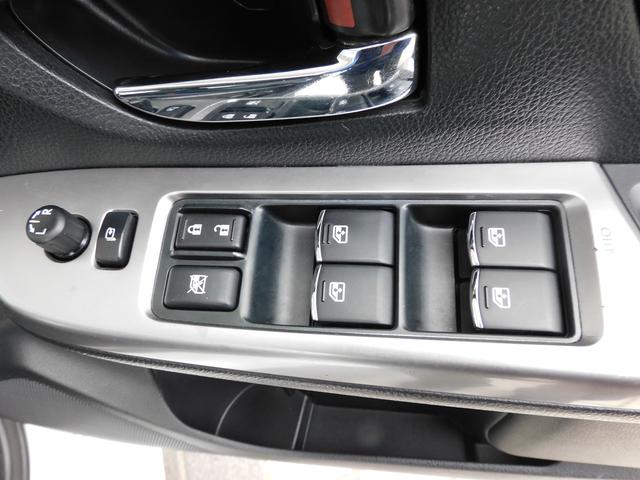 レヴォーグ １．６ＧＴ－Ｓ　ＥｙｅＳｉｇｈｔ　ＳＤナビ　Ｒカメラ　ＳＤナビ　リヤビューカメラ　ＥＴＣ２．０　ＬＥＤアクセサリーライナー　サンルーフ　サイドビューカメラ　スバルリヤビークルディテクション　フロントグリル　オートライト＆オートワイパー（22枚目）