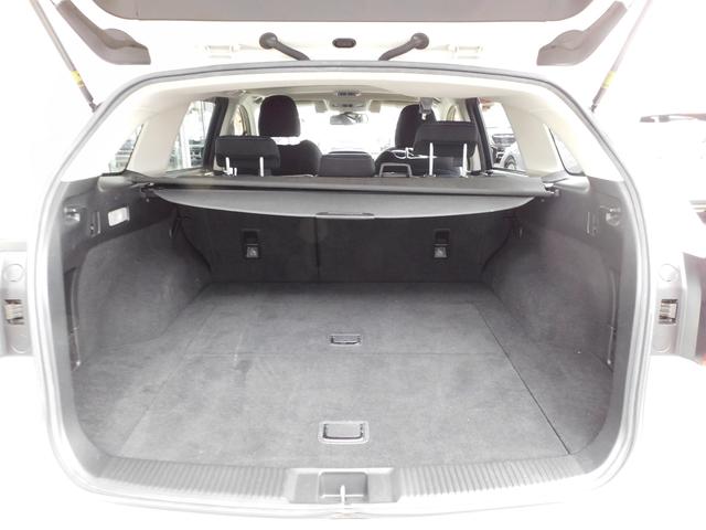 レヴォーグ １．６ＧＴ－Ｓ　ＥｙｅＳｉｇｈｔ　ＳＤナビ　Ｒカメラ　ＳＤナビ　リヤビューカメラ　ＥＴＣ２．０　ＬＥＤアクセサリーライナー　サンルーフ　サイドビューカメラ　スバルリヤビークルディテクション　フロントグリル　オートライト＆オートワイパー（53枚目）