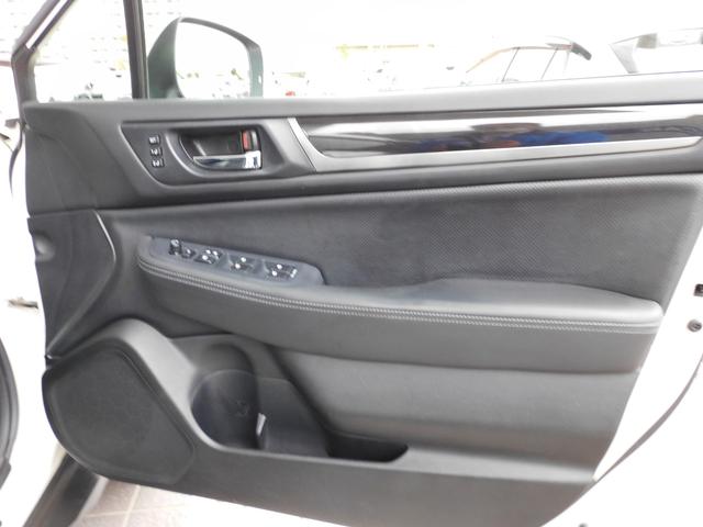 レガシィアウトバック Ｌｉｍｉｔｅｄ　ＥｙｅＳｉｇｈｔ搭載車　ＳＤナビ　Ｒカメラ　ＳＤナビ　リヤビューカメラ　ＥＴＣ２．０　パワーリヤゲート　運転席シートポジションメモリー機能付きパワーシート　運転席・助手席・後席シートヒーター（19枚目）