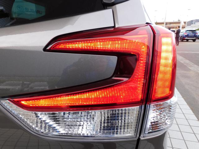 フォレスター アドバンス SDナビ Rカメラ ETC ドラレコ SDナビ リヤビューカメラ ETC2.0 ナビ連動ドライブレコーダー LEDアクセサリーライナー スマートリヤビューミラー ドライバーモニタリングシステム 冬用タイヤ装着(20枚目)