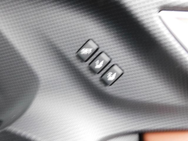 フォレスター アドバンス SDナビ Rカメラ ETC ドラレコ SDナビ リヤビューカメラ ETC2.0 ナビ連動ドライブレコーダー LEDアクセサリーライナー スマートリヤビューミラー ドライバーモニタリングシステム 冬用タイヤ装着(25枚目)