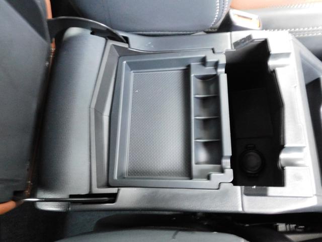 フォレスター アドバンス SDナビ Rカメラ ETC ドラレコ SDナビ リヤビューカメラ ETC2.0 ナビ連動ドライブレコーダー LEDアクセサリーライナー スマートリヤビューミラー ドライバーモニタリングシステム 冬用タイヤ装着(30枚目)