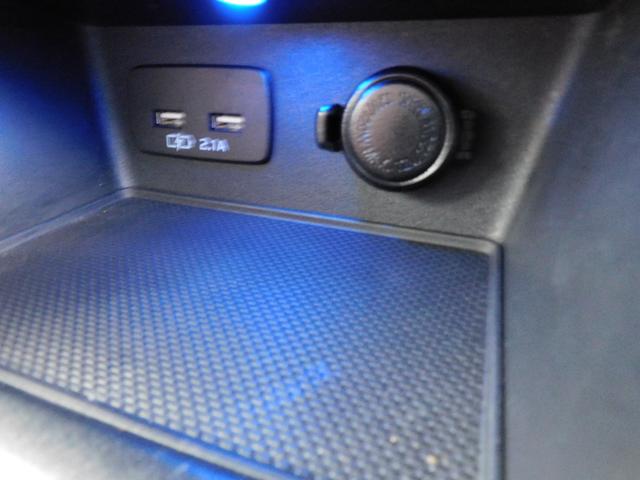 フォレスター アドバンス SDナビ Rカメラ ETC ドラレコ SDナビ リヤビューカメラ ETC2.0 ナビ連動ドライブレコーダー LEDアクセサリーライナー スマートリヤビューミラー ドライバーモニタリングシステム 冬用タイヤ装着(34枚目)