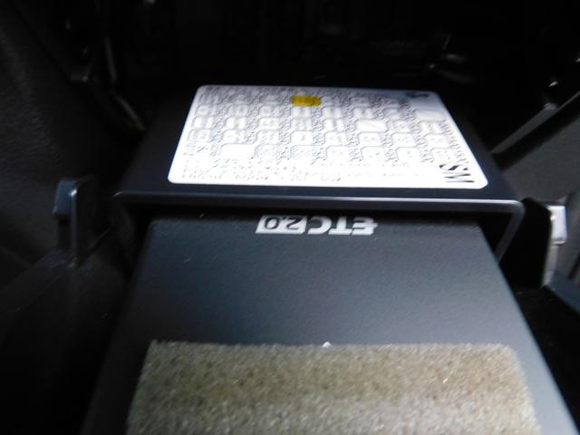 フォレスター アドバンス SDナビ Rカメラ ETC ドラレコ SDナビ リヤビューカメラ ETC2.0 ナビ連動ドライブレコーダー LEDアクセサリーライナー スマートリヤビューミラー ドライバーモニタリングシステム 冬用タイヤ装着(53枚目)