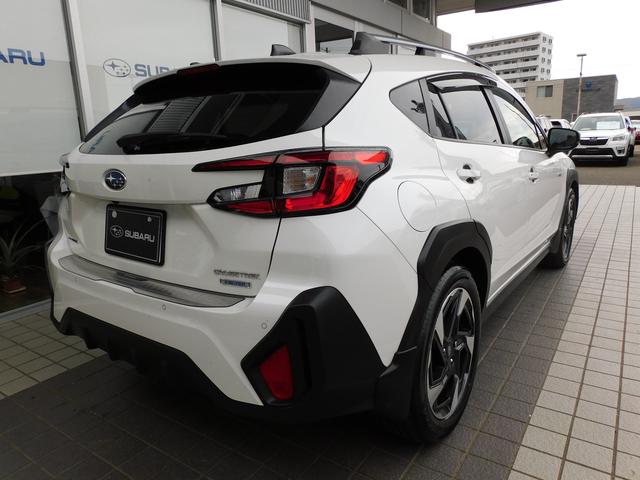 クロストレック リミテッド　センターインフォメーションディスプレイ　１１．６インチセンターインフォメーションディスプレイ＆インフォテインメントシステム（ナビ機能付き）　ＬＥＤアクセサリーライナー　サイドビューカメラ　フロントビューカメラ（3枚目）