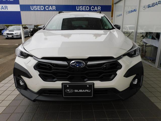 クロストレック リミテッド　センターインフォメーションディスプレイ　１１．６インチセンターインフォメーションディスプレイ＆インフォテインメントシステム（ナビ機能付き）　ＬＥＤアクセサリーライナー　サイドビューカメラ　フロントビューカメラ（4枚目）