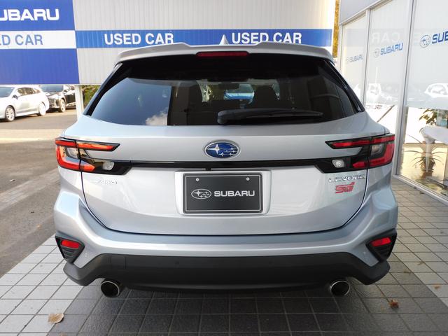 レヴォーグ ＳＴＩスポーツ　ＥＸ　センターインフォメーションディスプレイ　１１．６インチセンターインフォメーションディスプレイ＆インフォテインメントシステム　ＥＴＣ２．０　ドライブレコーダー　ＬＥＤアクセサリーライナー　ＳＴＩアルミホイール　サンルーフ（5枚目）