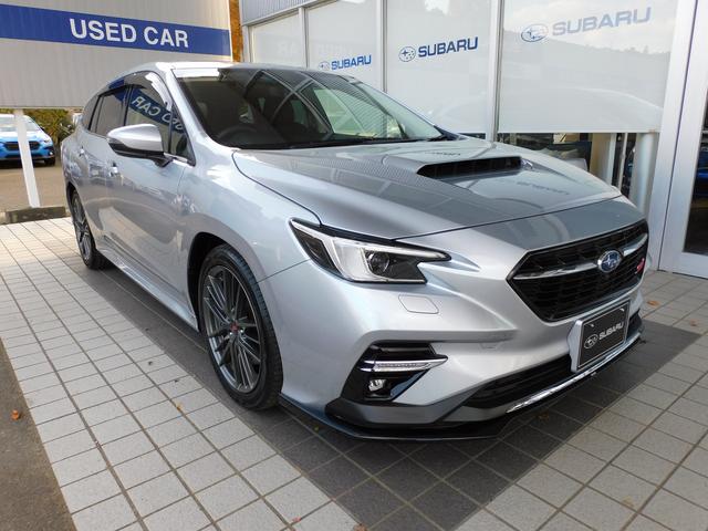 レヴォーグ ＳＴＩスポーツ　ＥＸ　センターインフォメーションディスプレイ　１１．６インチセンターインフォメーションディスプレイ＆インフォテインメントシステム　ＥＴＣ２．０　ドライブレコーダー　ＬＥＤアクセサリーライナー　ＳＴＩアルミホイール　サンルーフ（11枚目）