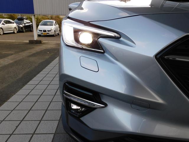 レヴォーグ ＳＴＩスポーツ　ＥＸ　センターインフォメーションディスプレイ　１１．６インチセンターインフォメーションディスプレイ＆インフォテインメントシステム　ＥＴＣ２．０　ドライブレコーダー　ＬＥＤアクセサリーライナー　ＳＴＩアルミホイール　サンルーフ（19枚目）