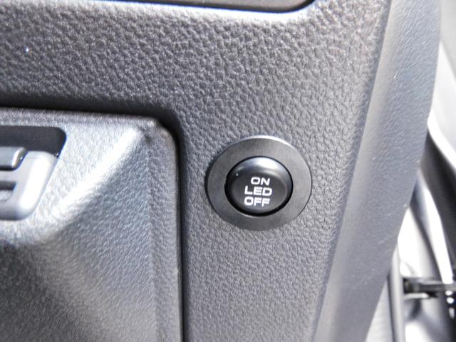 レヴォーグ ＳＴＩスポーツ　ＥＸ　センターインフォメーションディスプレイ　１１．６インチセンターインフォメーションディスプレイ＆インフォテインメントシステム　ＥＴＣ２．０　ドライブレコーダー　ＬＥＤアクセサリーライナー　ＳＴＩアルミホイール　サンルーフ（54枚目）