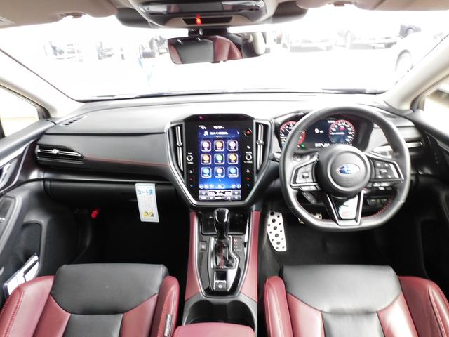 レヴォーグ ＳＴＩスポーツ　ＥＸセンターインフォメーションディスプレイ　１１．６インチセンターインフォメーションディスプレイ＆インフォテインメントシステム　ＥＴＣ　ＬＥＤアクセサリーライナー　　リヤビューカメラ　サイドビューカメラ　フロントビューカメラ　ドライブレコーダー（6枚目）