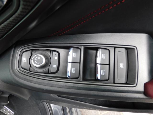 レヴォーグ ＳＴＩスポーツ　ＥＸセンターインフォメーションディスプレイ　１１．６インチセンターインフォメーションディスプレイ＆インフォテインメントシステム　ＥＴＣ　ＬＥＤアクセサリーライナー　　リヤビューカメラ　サイドビューカメラ　フロントビューカメラ　ドライブレコーダー（23枚目）