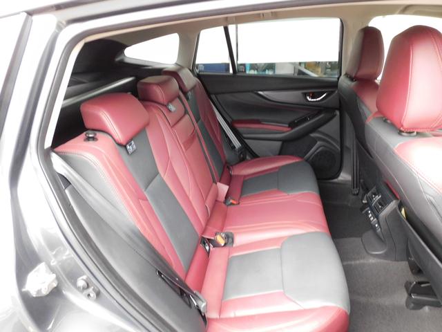 レヴォーグ ＳＴＩスポーツ　ＥＸセンターインフォメーションディスプレイ　１１．６インチセンターインフォメーションディスプレイ＆インフォテインメントシステム　ＥＴＣ　ＬＥＤアクセサリーライナー　　リヤビューカメラ　サイドビューカメラ　フロントビューカメラ　ドライブレコーダー（53枚目）