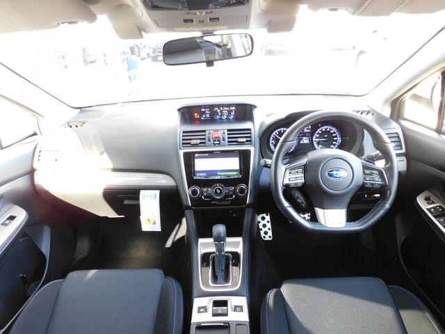 レヴォーグ １．６ＧＴ－Ｓ　ＥｙｅＳｉｇｈｔ　ＳＤナビ　Ｒカメラ　ＥＴＣ　ＳＤナビ　リヤビューカメラ　ＥＴＣ２．０　ステアリングオーディオリモコン　ＬＥＤアクセサリーライナー　カーゴステップパネル（ステンレス）　オートライト＆オートワイパー（6枚目）