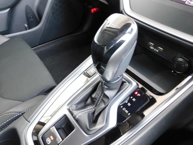 レヴォーグ ＧＴ　ＥｙｅＳｉｇｈｔ搭載車　ＳＤナビ　Ｒカメラ　ＥＴＣ　ＳＤナビ　リヤビューカメラ　ＥＴＣ２．０　ＬＥＤアクセサリーライナー　スバルリヤビークルディテクション　サイドビューカメラ　フロントビューカメラ　社外アルミホイール（30枚目）