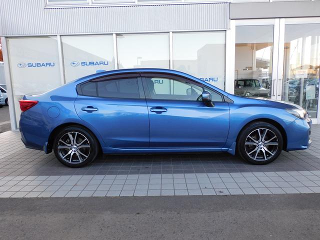 インプレッサＧ４ ２．０ｉ－Ｌ　ＥｙｅＳｉｇｈｔ　ＳＤナビ　Ｒカメラ　ＥＴＣ　ＳＤナビ　リヤビューカメラ　ＥＴＣ２．０　社外ドライブレコーダー（前・後）　ＬＥＤアクセサリーライナー　スバルリヤビークルディテクション　左右独立温度調整機能付きフルオートエアコン（12枚目）