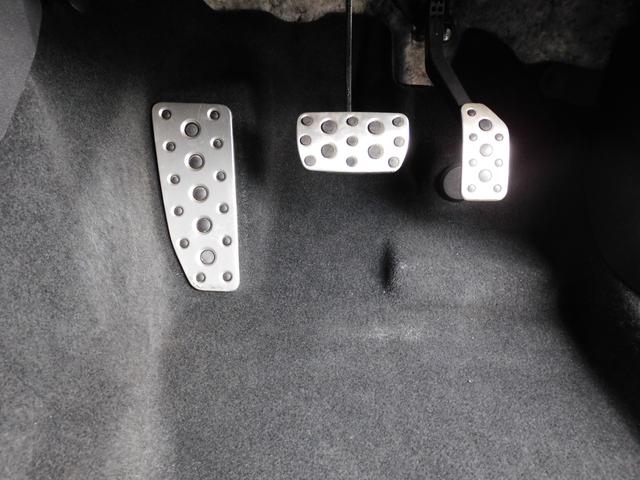 フォレスター Ａｄｖａｎｃｅ　ＥｙｅＳｉｇｈｔ搭載車　ＳＤナビ　Ｒカメラ　ＳＤナビ　リヤビューカメラ　ＥＴＣ２．０　ＬＥＤアクセサリーライナー　スバルリヤビークルディテクション　運転席・助手席・後席シートヒーター　ステアリングヒーター（25枚目）