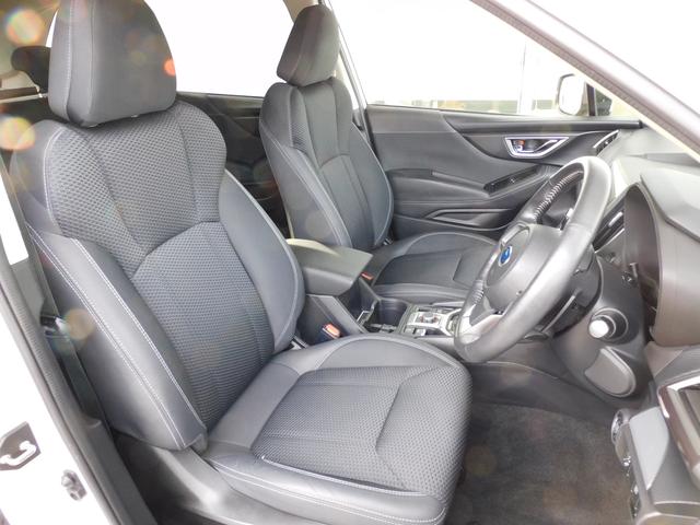 フォレスター Ａｄｖａｎｃｅ　ＥｙｅＳｉｇｈｔ搭載車　ＳＤナビ　Ｒカメラ　ＳＤナビ　リヤビューカメラ　ＥＴＣ２．０　ＬＥＤアクセサリーライナー　スバルリヤビークルディテクション　運転席・助手席・後席シートヒーター　ステアリングヒーター（26枚目）