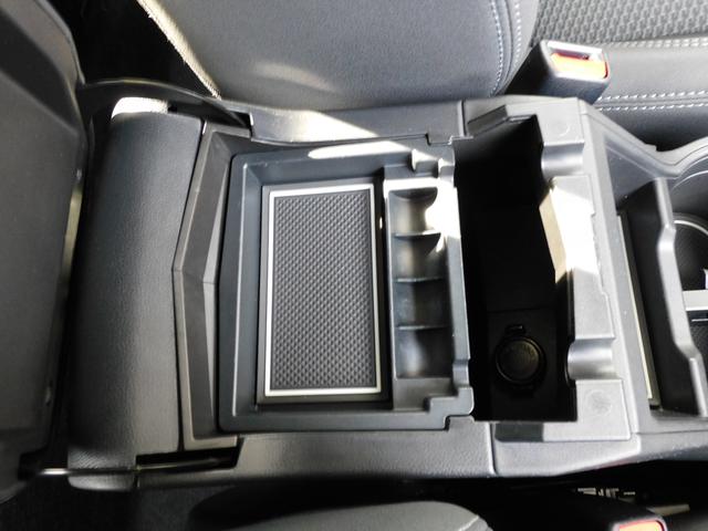 フォレスター Ａｄｖａｎｃｅ　ＥｙｅＳｉｇｈｔ搭載車　ＳＤナビ　Ｒカメラ　ＳＤナビ　リヤビューカメラ　ＥＴＣ２．０　ＬＥＤアクセサリーライナー　スバルリヤビークルディテクション　運転席・助手席・後席シートヒーター　ステアリングヒーター（30枚目）