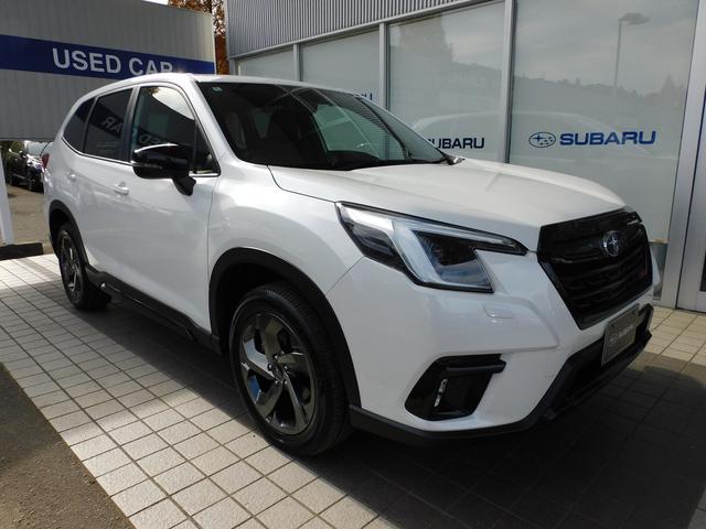 フォレスター STIスポーツ SDナビ Rカメラ ETC SDナビ リヤビューカメラ ETC スバルリヤビークルディテクション サイドビューカメラ フロントビューカメラ キーレスアクセス&プッシュスタート ステアリングヒーター(11枚目)