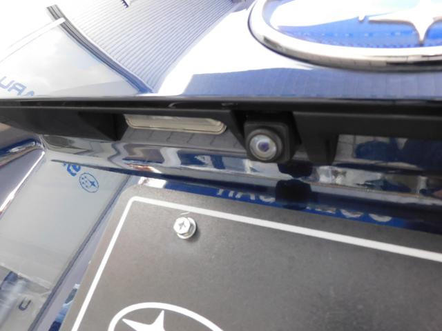 フォレスター Ａｄｖａｎｃｅ　ＥｙｅＳｉｇｈｔ搭載車　ＳＤナビ　Ｒカメラ　ＳＤナビ　リヤビュー　カメラ　ＥＴＣ　ステアリングヒーター　スバルリヤビークルディテクション　運転席・助手席・後席シートヒーター　オートライト＆オートワイパー（13枚目）