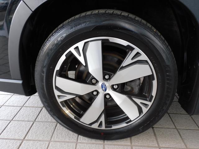 フォレスター Ａｄｖａｎｃｅ　ＥｙｅＳｉｇｈｔ搭載車　ＳＤナビ　Ｒカメラ　ＳＤナビ　リヤビューカメラ　ＥＴＣ　スバルリヤビークルディテクション　キーレスアクセス＆プッシュスタート　オートビークルホールド　運転席・助手席パワーシート（10枚目）