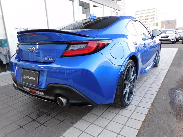 ＢＲＺ Ｓ　ＳＤナビ　Ｒカメラ　ＥＴＣ　ＳＤナビ　リヤビュ―カメラ　ＥＴＣ　スバルリヤビークルディテクション　キーレスアクセス＆プッシュスタート　オートエアコン　クルーズコントロール　運転席・助手席シートヒーター（3枚目）