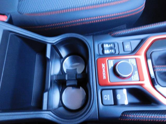 フォレスター Ｘ－ＢＲＥＡＫ　ＥｙｅＳｉｇｈｔ搭載車　ＳＤナビ　Ｒカメラ　ＳＤナビ　リヤビューカメラ　ＥＴＣ２．０　ドライブレコーダー　ＬＥＤアクセサリーライナー　スマートリヤビューミラー　パワーリヤゲート　フットランプ（33枚目）