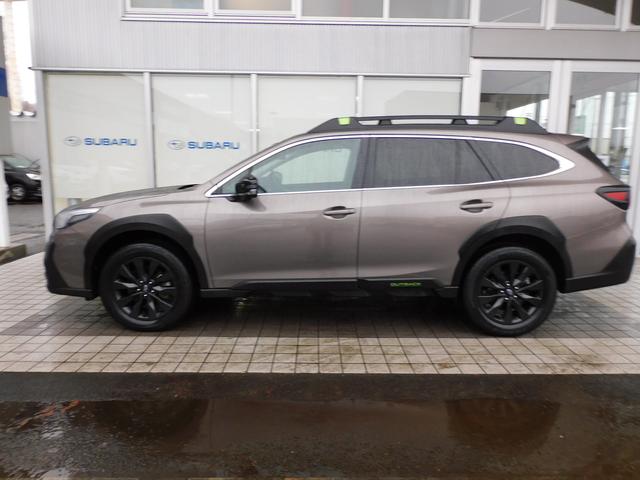 レガシィアウトバック Ｘ－ＢＲＥＡＫ　ＥＸ　元レンタカー　１１．６インチセンターインフォメーションディスプレイ＆インフォテインメントシステム　ＥＴＣ　スマートリヤビューミラー　リヤビューカメラ　サイドカメラ　フロントビューカメラ（9枚目）