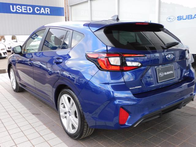 インプレッサ ＳＴインフォメーションディスプレイ（ナビ付）元レンタカー　１１．６インチセンターインフォメーションディスプレイ＆インフォテインメントシステム（ナビ機能付き）　ＥＴＣ　運転席・助手席シートヒーター　ステアリングヒーター（10枚目）