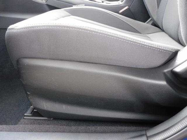 インプレッサ ＳＴインフォメーションディスプレイ（ナビ付）元レンタカー　１１．６インチセンターインフォメーションディスプレイ＆インフォテインメントシステム（ナビ機能付き）　ＥＴＣ　運転席・助手席シートヒーター　ステアリングヒーター（52枚目）