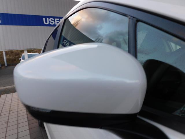 インプレッサ ＳＴインフォメーションディスプレイ（ナビ付）元レンタカー　１１．６インチセンターインフォメーションディスプレイ＆インフォテインメントシステム（ナビ機能付き）　ＥＴＣ　運転席・助手席シートヒーター　ステアリングヒーター（17枚目）