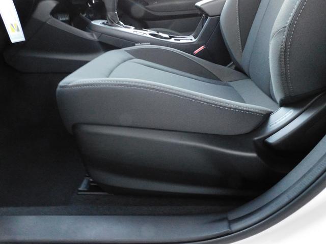 インプレッサ ＳＴインフォメーションディスプレイ（ナビ付）元レンタカー　１１．６インチセンターインフォメーションディスプレイ＆インフォテインメントシステム（ナビ機能付き）　ＥＴＣ　運転席・助手席シートヒーター　ステアリングヒーター（54枚目）