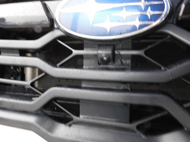 クロストレック 元レンタカー　インフォメーションディスプレイ（ナビ付）　アイサイト　ＥＴＣ　インフォメーションディスプレイ（ナビ機能付き）　左右独立温度調整機能付きオートエアコン　パワーシート（14枚目）