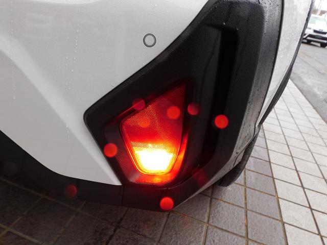 クロストレック 元レンタカー　インフォメーションディスプレイ（ナビ付）　アイサイト　ＥＴＣ　インフォメーションディスプレイ（ナビ機能付き）　左右独立温度調整機能付きオートエアコン　パワーシート（21枚目）