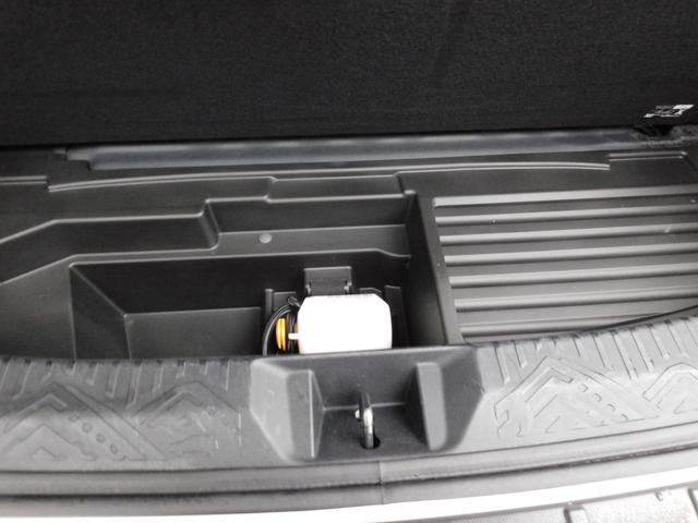 クロストレック 元レンタカー　インフォメーションディスプレイ（ナビ付）　アイサイト　ＥＴＣ　インフォメーションディスプレイ（ナビ機能付き）　左右独立温度調整機能付きオートエアコン　パワーシート（48枚目）