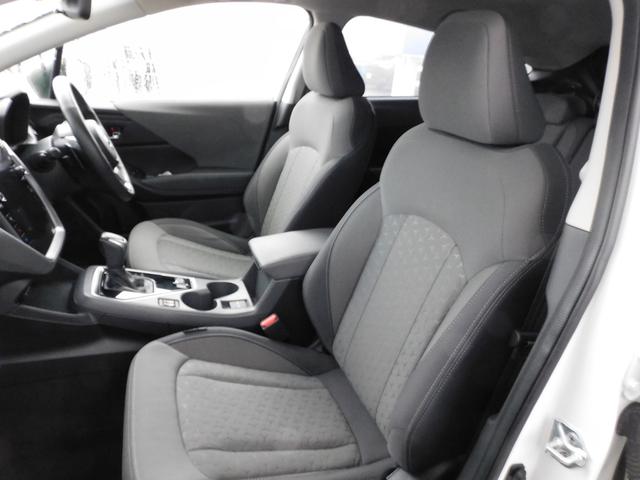 クロストレック 元レンタカー　インフォメーションディスプレイ（ナビ付）　アイサイト　ＥＴＣ　インフォメーションディスプレイ（ナビ機能付き）　左右独立温度調整機能付きオートエアコン　パワーシート（53枚目）