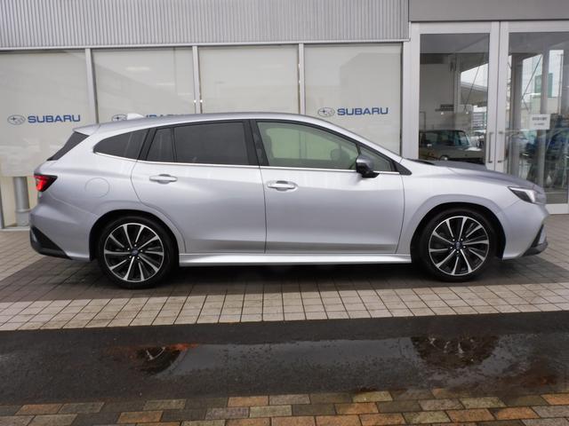 レヴォーグ ＳＴＩスポーツ　ＥＸ　元レンタカー　アイサイトＸ　バックカメラ　サイドカメラ　フロントカメラ　インフォメーションディプレイ　ドライバーズモニタリングシステム（10枚目）