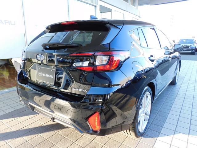 インプレッサ ＳＴインフォメーションディスプレイ（ナビ付）元レンタカー　１１．６インチセンターインフォメーションディスプレイ＆インフォテインメントシステム　ＥＴＣ　サイドビューカメラ　リヤビューカメラ　フロントビューカメラ　運転席・助手席シートヒーター（3枚目）