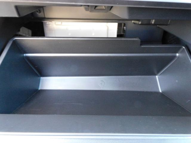 インプレッサ ＳＴインフォメーションディスプレイ（ナビ付）元レンタカー　１１．６インチセンターインフォメーションディスプレイ＆インフォテインメントシステム　ＥＴＣ　サイドビューカメラ　リヤビューカメラ　フロントビューカメラ　運転席・助手席シートヒーター（56枚目）