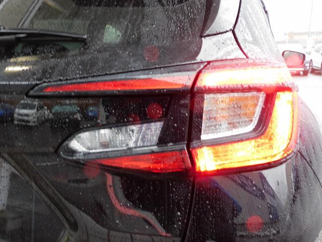 クロストレック リミテッド　インフォメーションディスプレイ（ナビ機能付）　１１．６インチインフォメーションディスプレイ　新世代アイサイト　全周囲カメラ　バックカメラ　左右独立温簿調整機能付きオートエアコン（20枚目）