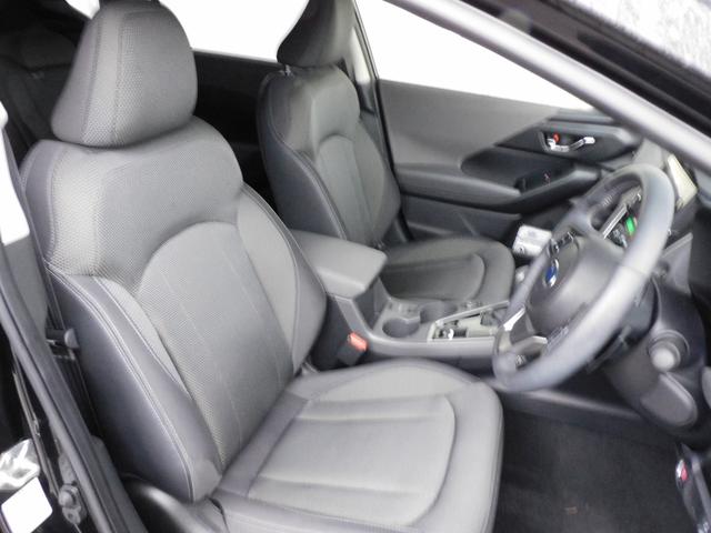 クロストレック リミテッド　インフォメーションディスプレイ（ナビ機能付）　１１．６インチインフォメーションディスプレイ　新世代アイサイト　全周囲カメラ　バックカメラ　左右独立温簿調整機能付きオートエアコン（27枚目）