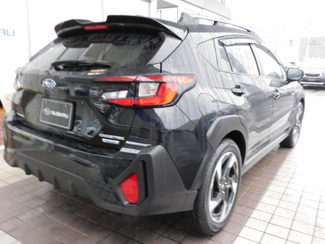 クロストレック リミテッド　インフォメーションディスプレイ（ナビ機能付）　１１．６インチインフォメーションディスプレイ　新世代アイサイト　全周囲カメラ　バックカメラ　左右独立温簿調整機能付きオートエアコン（63枚目）