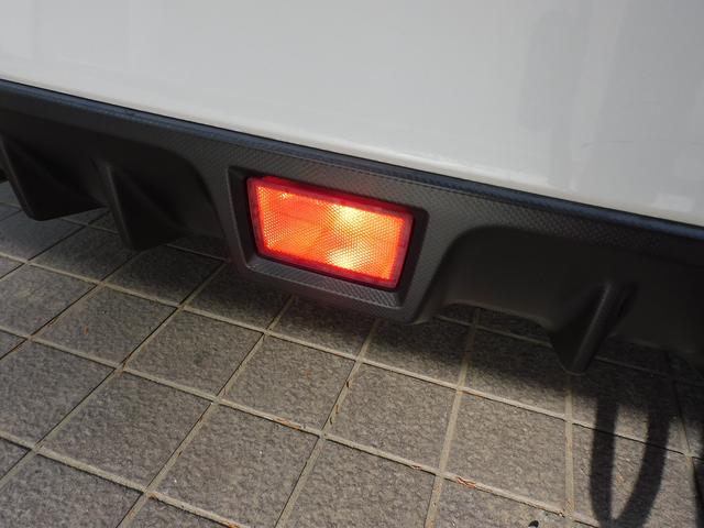 ＷＲＸ Ｓ４ ２．０ＧＴ　ＥｙｅＳｉｇｈｔ　ＳＤナビ　Ｒカメラ　ＥＴＣ　ＳＤナビ　リヤビューカメラ　ＥＴＣ２．０　ＬＥＤアクセサリーライナー　スバルリヤビークルディテクション　フットランプ　サイドビューカメラ　オートライト＆オートワイパー（22枚目）