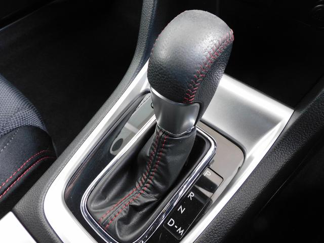 ＷＲＸ Ｓ４ ２．０ＧＴ　ＥｙｅＳｉｇｈｔ　ＳＤナビ　Ｒカメラ　ＥＴＣ　ＳＤナビ　リヤビューカメラ　ＥＴＣ２．０　ＬＥＤアクセサリーライナー　スバルリヤビークルディテクション　フットランプ　サイドビューカメラ　オートライト＆オートワイパー（32枚目）