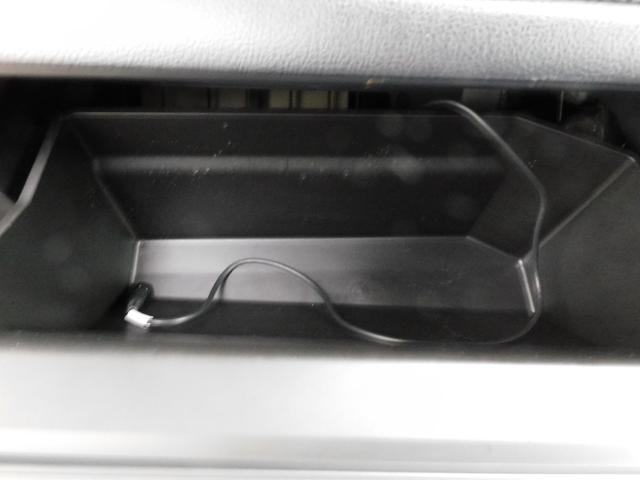 フォレスター ２．０ＸＴ　ＥｙｅＳｉｇｈｔ　ＳＤナビ　Ｒカメラ　ＥＴＣ　ＳＤナビ　リヤビューカメラ　ＥＴＣ２．０　ステアリングオーディオリモコン　ＬＥＤアクセサリーライナー　運転席￥・助手席シートヒーター　キーレスアクセス＆プッシュスタート（58枚目）