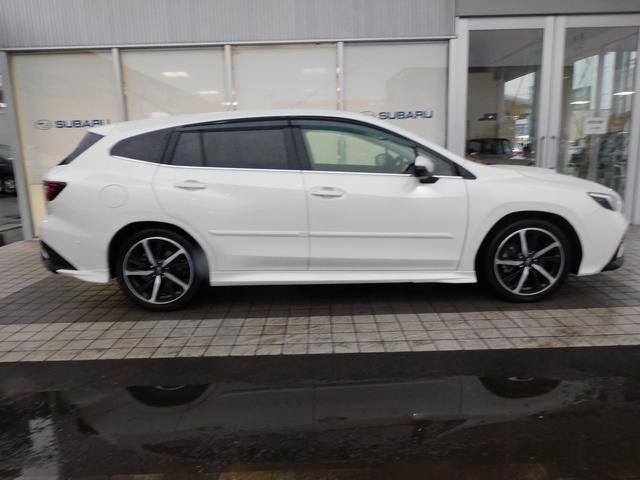 レヴォーグ ＧＴ－Ｈ　ＥＸ　ＥｙｅＳｉｇｈｔ　Ｘ搭載車　１１．６インチセンターインフォメーションディスプレイインフォテインメントシステム　ＬＥＤアクセサリーライナー　ＣＤ／ＤＶＤデッキ　ＥＴＣ２．０　ドライブレコーダー（12枚目）